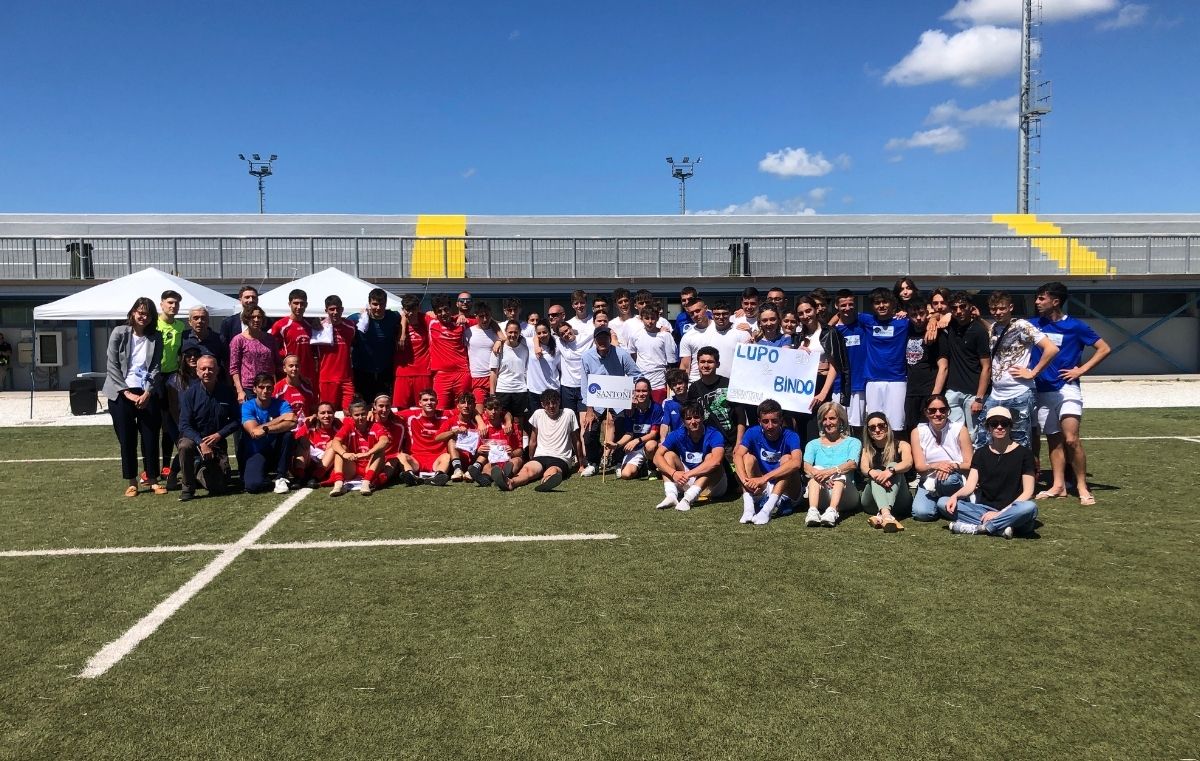 Cartellino_rosso_alla_violenza